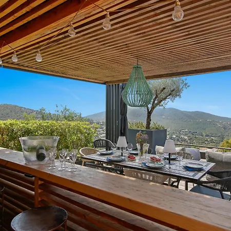 Semesterbostad Architect-designed With Pool Near Mountains *