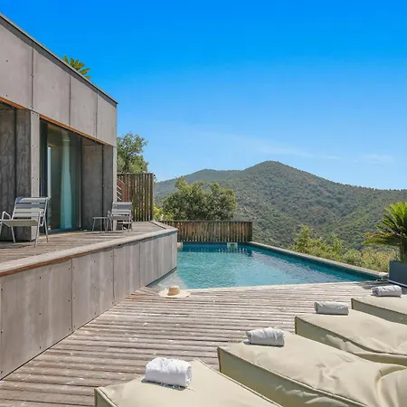 Architect-designed With Pool Near Mountains Semesterbostad La Londe-les-Maures
